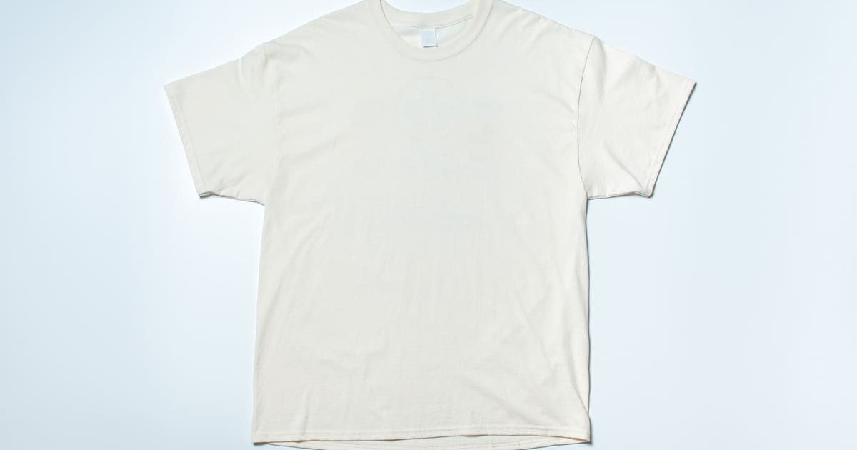 白いTシャツ