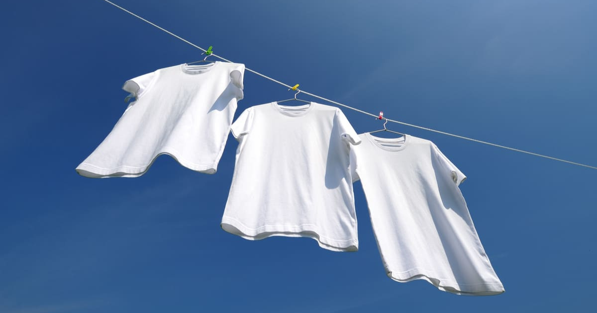 洗濯されたTシャツ